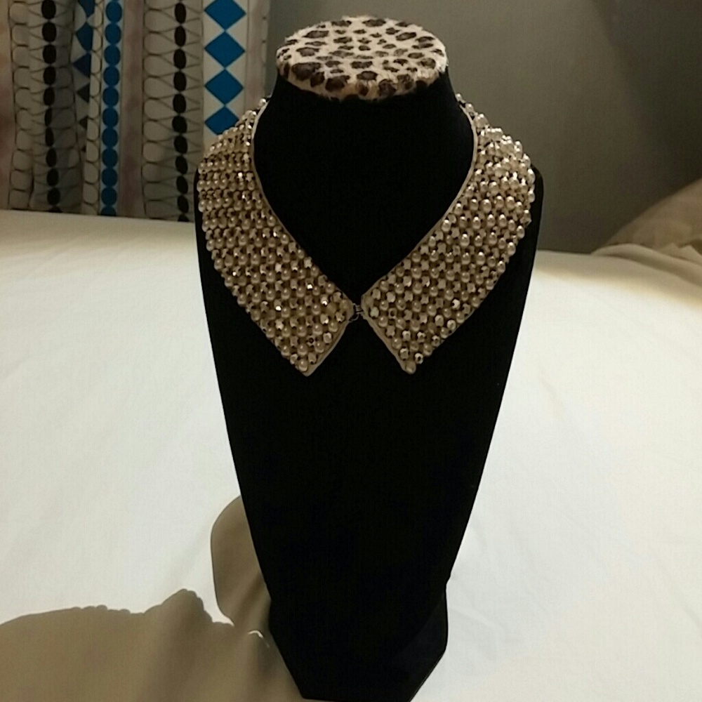 Vintage beaded collar
